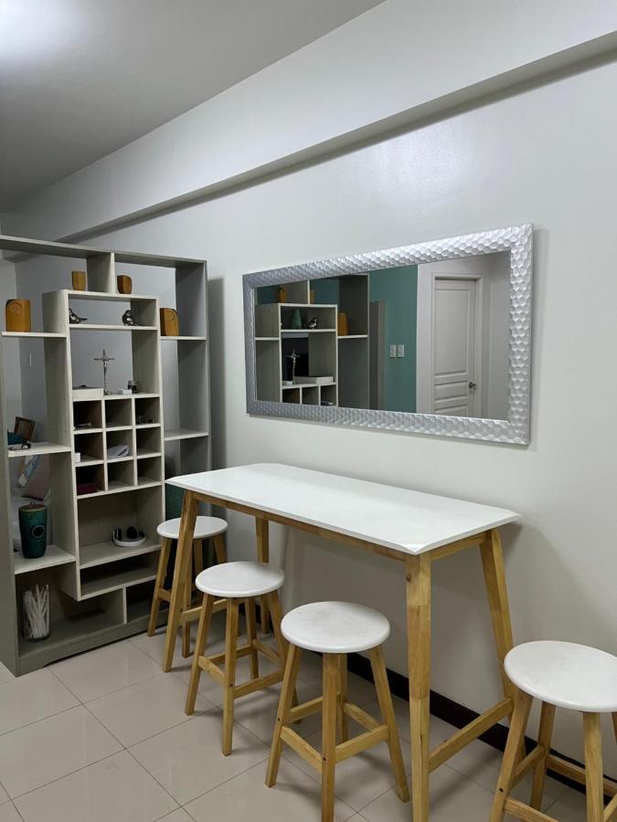 Verdon Parc Condo Davao City Buitenkant foto
